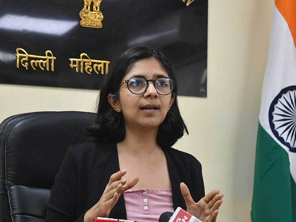 दिल्ली में कूड़े के पहाड़ पर राज्यसभा में सांसद का व्यंग्य, हिल स्टेशन जाने की जरूरत नहीं